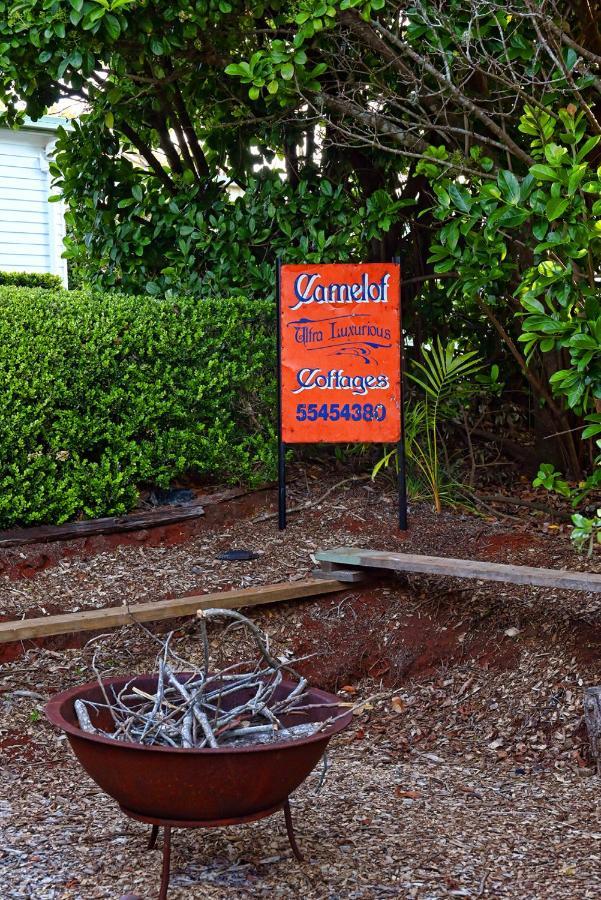 Camelot Boutique Accommodation Mount Tamborine Exterior photo