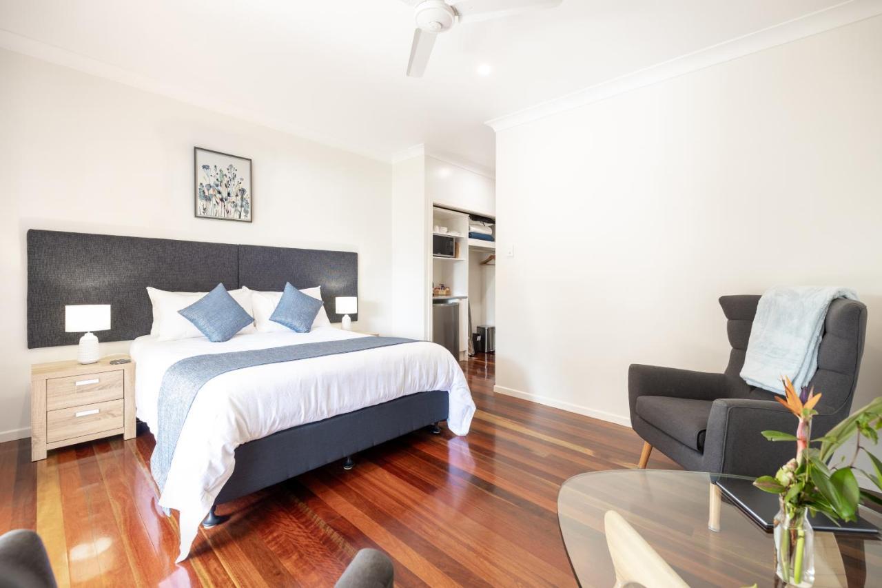 Camelot Boutique Accommodation Mount Tamborine Exterior photo