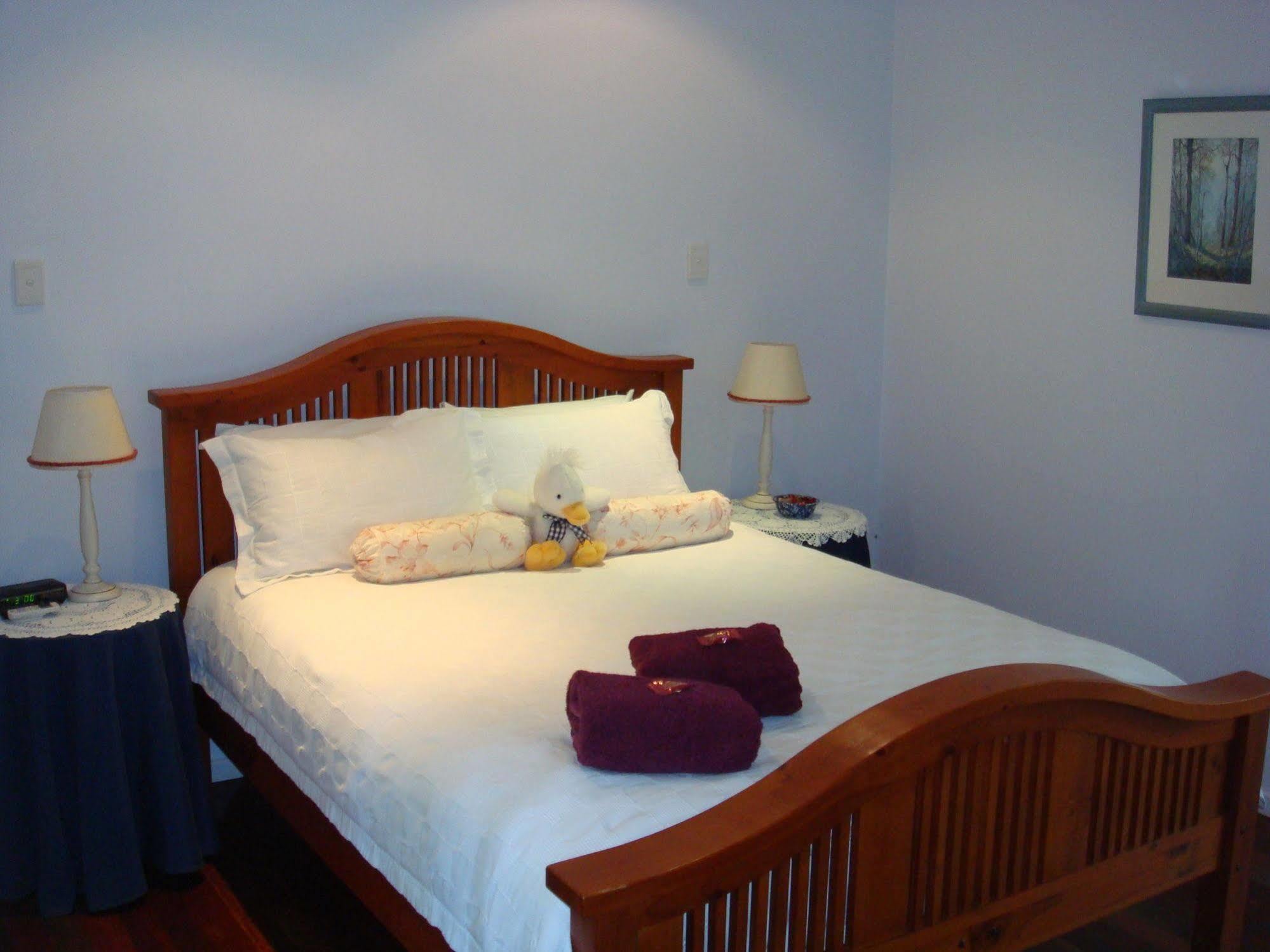 Camelot Boutique Accommodation Mount Tamborine Exterior photo